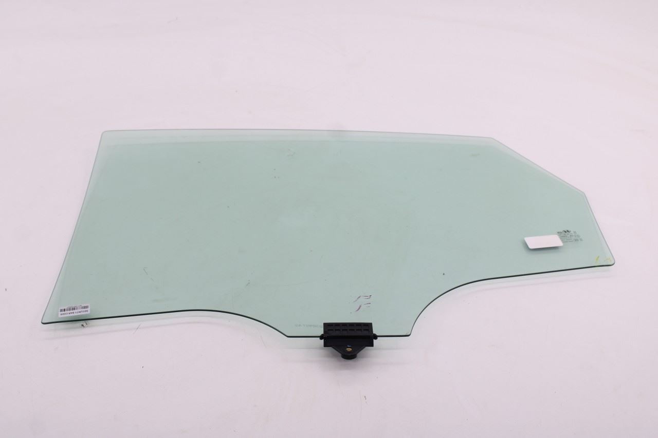 2021-26 Hyundai Elantra SE Rear Right Door Window Movable Glass 83420-AA040 OEM8