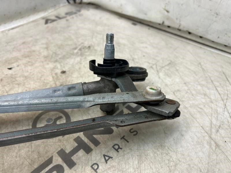 2021-2023 Hyundai Elantra Front Windshield Wiper Transmission Linkage w/ Motor5