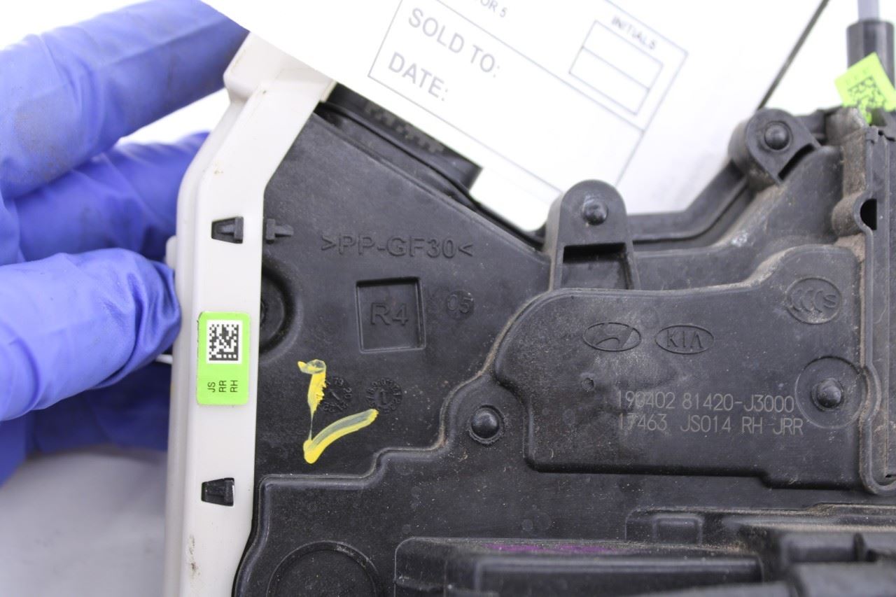 2019-2021 Hyundai Veloster Rear Right Passenger Side Door Lock Latch Actuator6
