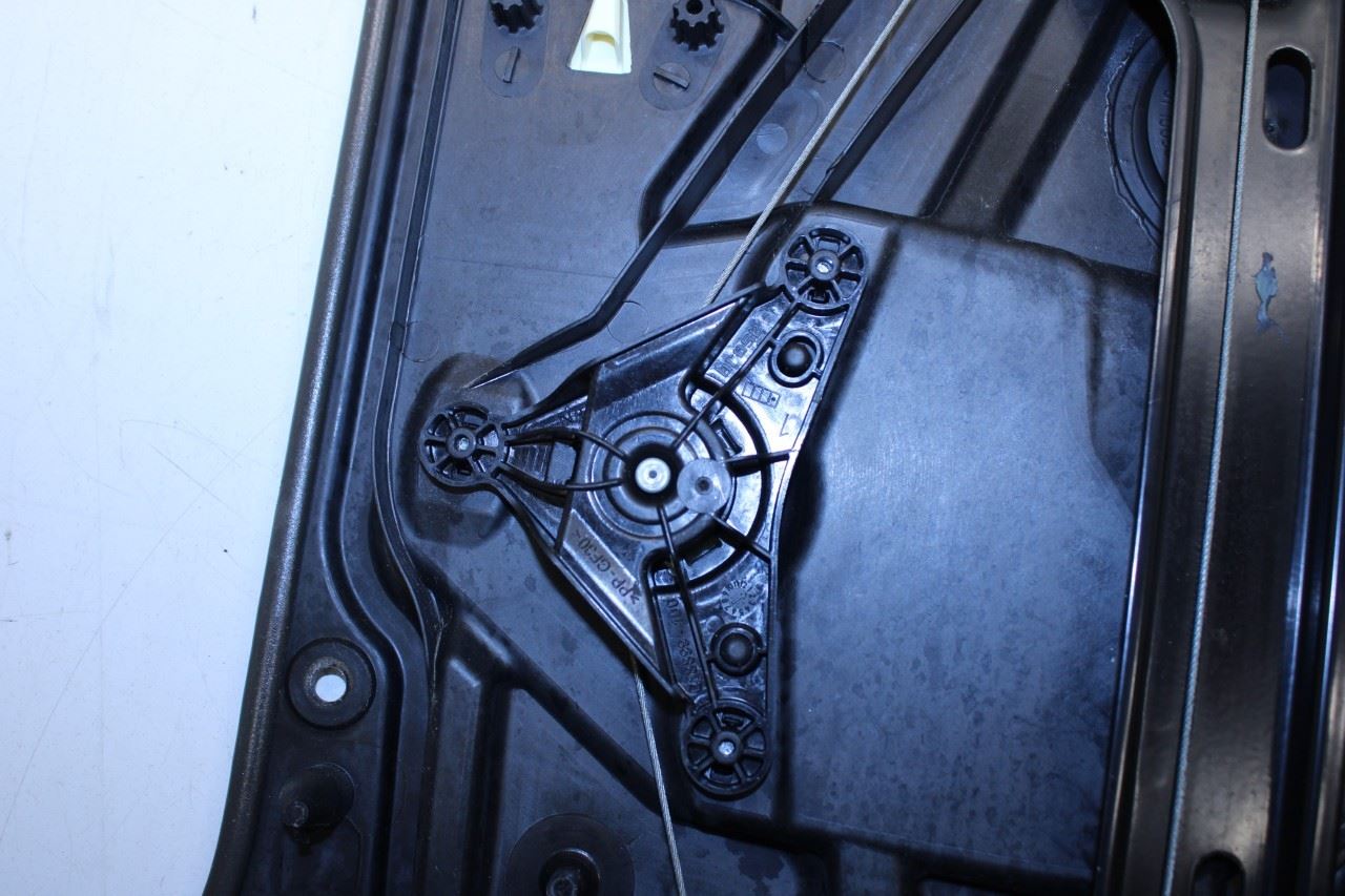 12-15 Mercedes-Benz ML350 RR LH Door Window Regulator w/ Carrier Plate and Motor - Alshned Auto Parts