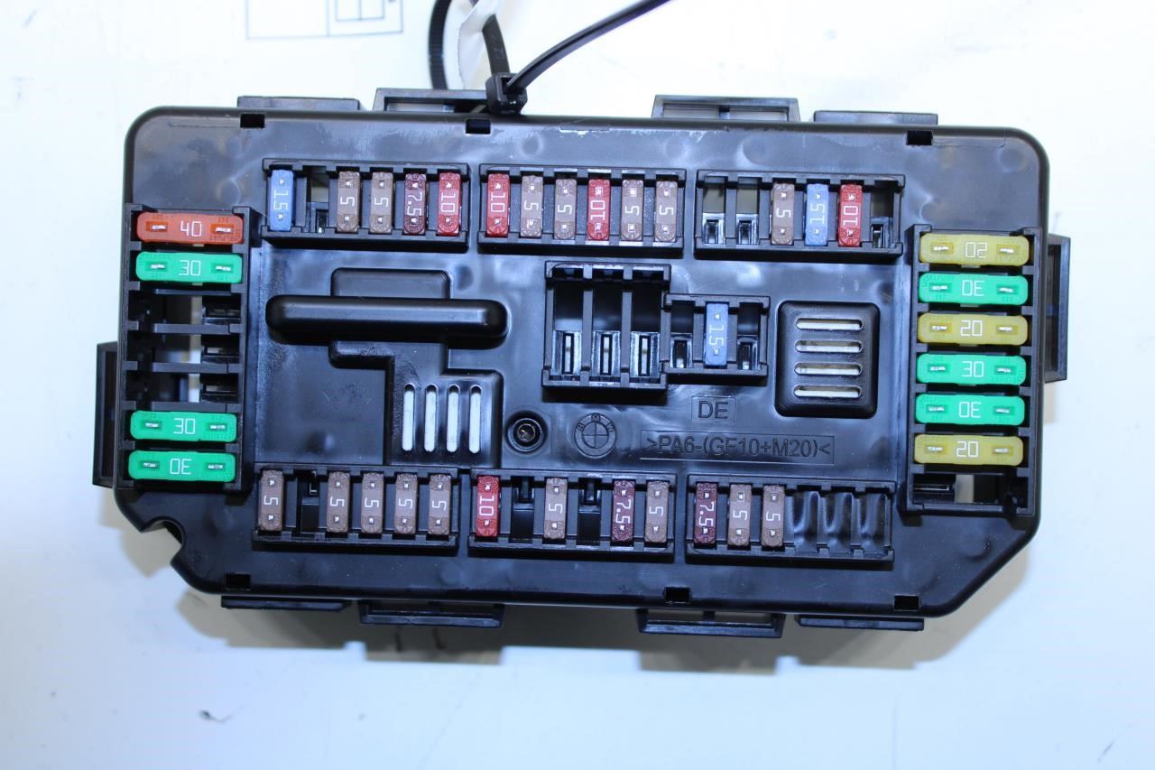 15-16 BMW 435i Gran Coupe Front Cabin Fuse Relay Box Junction Block 61149224866 - Alshned Auto Parts