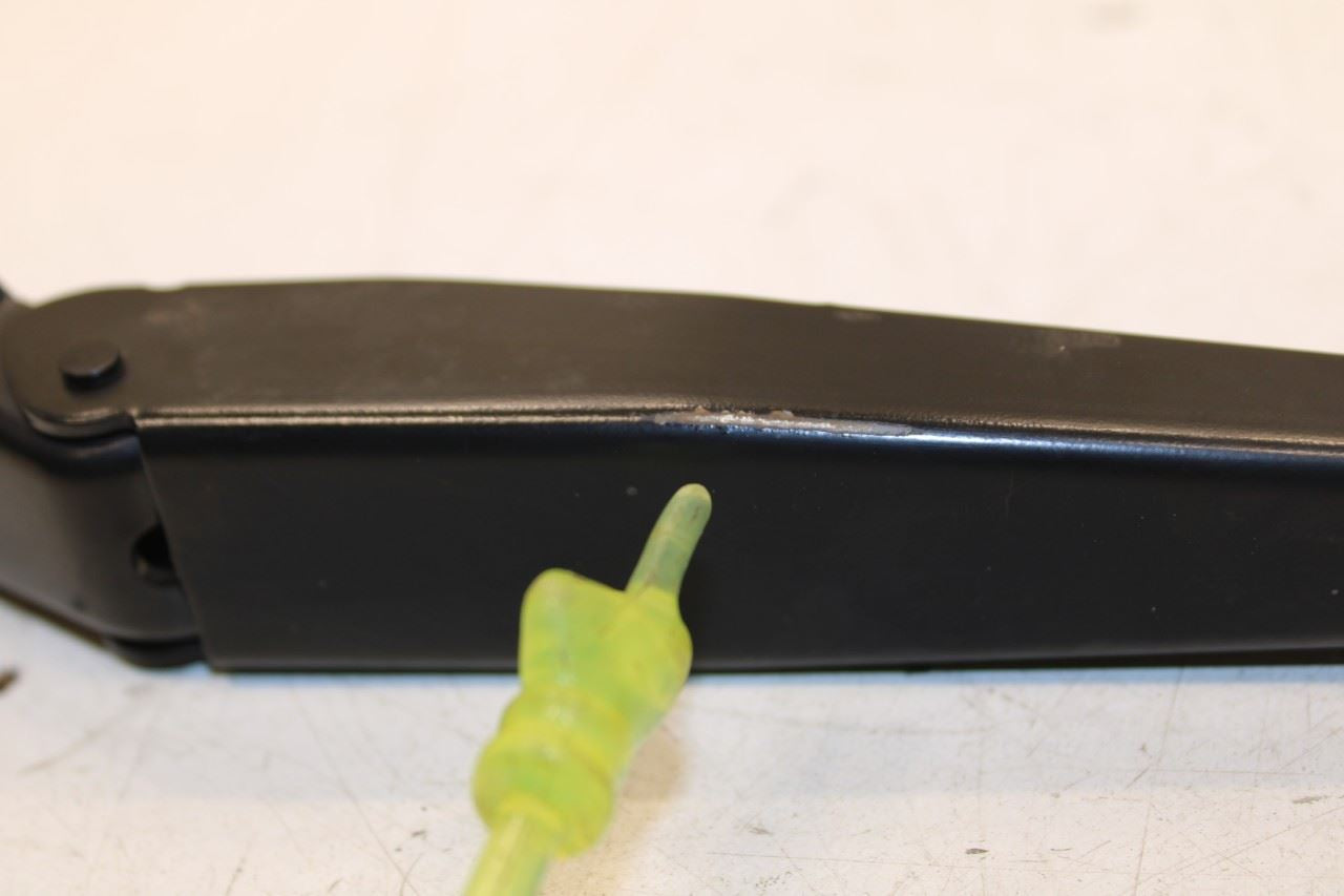 2015-16 Volvo S60 T5 Premier Front Left and Right Side Wiper Arms 30753504 - Alshned Auto Parts