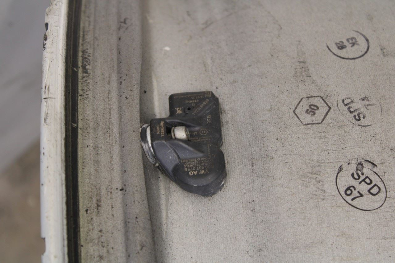 2014-16 Porsche Panamera 4 Front Wheel R20x9.5 5 Double Spoke 97036217807 *ReaD* - Alshned Auto Parts