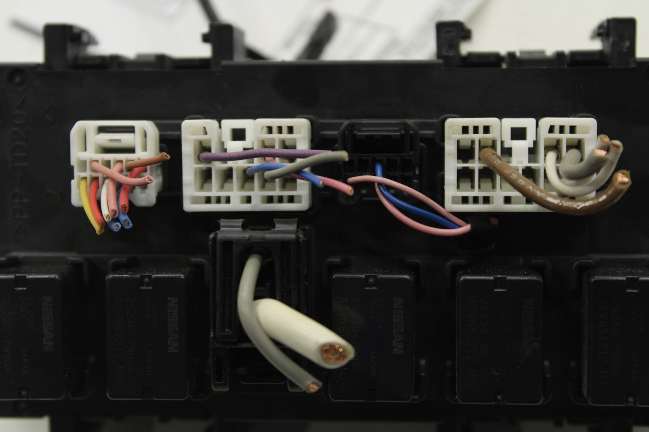 2017-22 Infiniti Q60 Luxe 3.0L Cabin Instrument Panel Fuse Relay Junction Block - Alshned Auto Parts