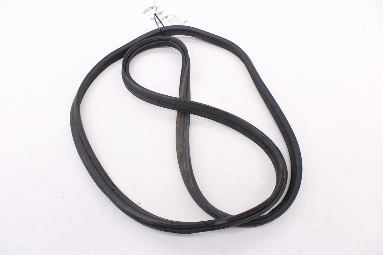 2020-2024 Toyota Corolla LE Rear Trunk Deck Lid Weatherstrip Seal 64461-022902