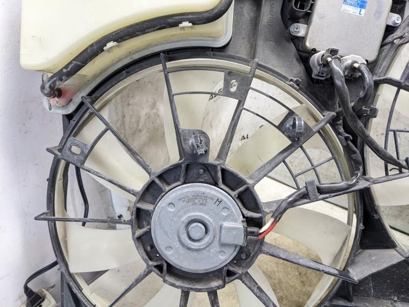14-19 Toyota Highlander Dual Radiator Cooling Fan Motor Assy 16711-0P230 *ReaD*