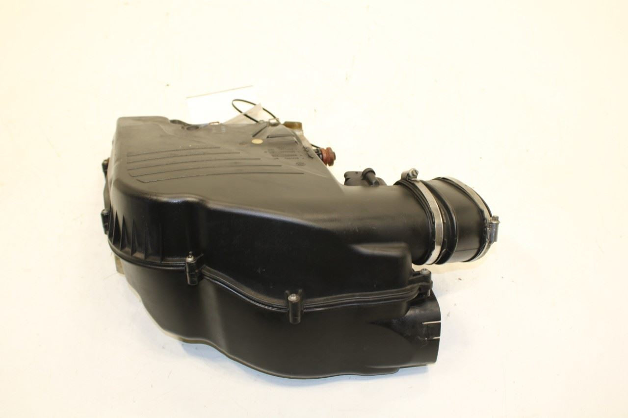 2010-12 BMW 750Li xDrive 4.4L Air Intake Cleaner RH Side Filter Housing Assembly - Alshned Auto Parts
