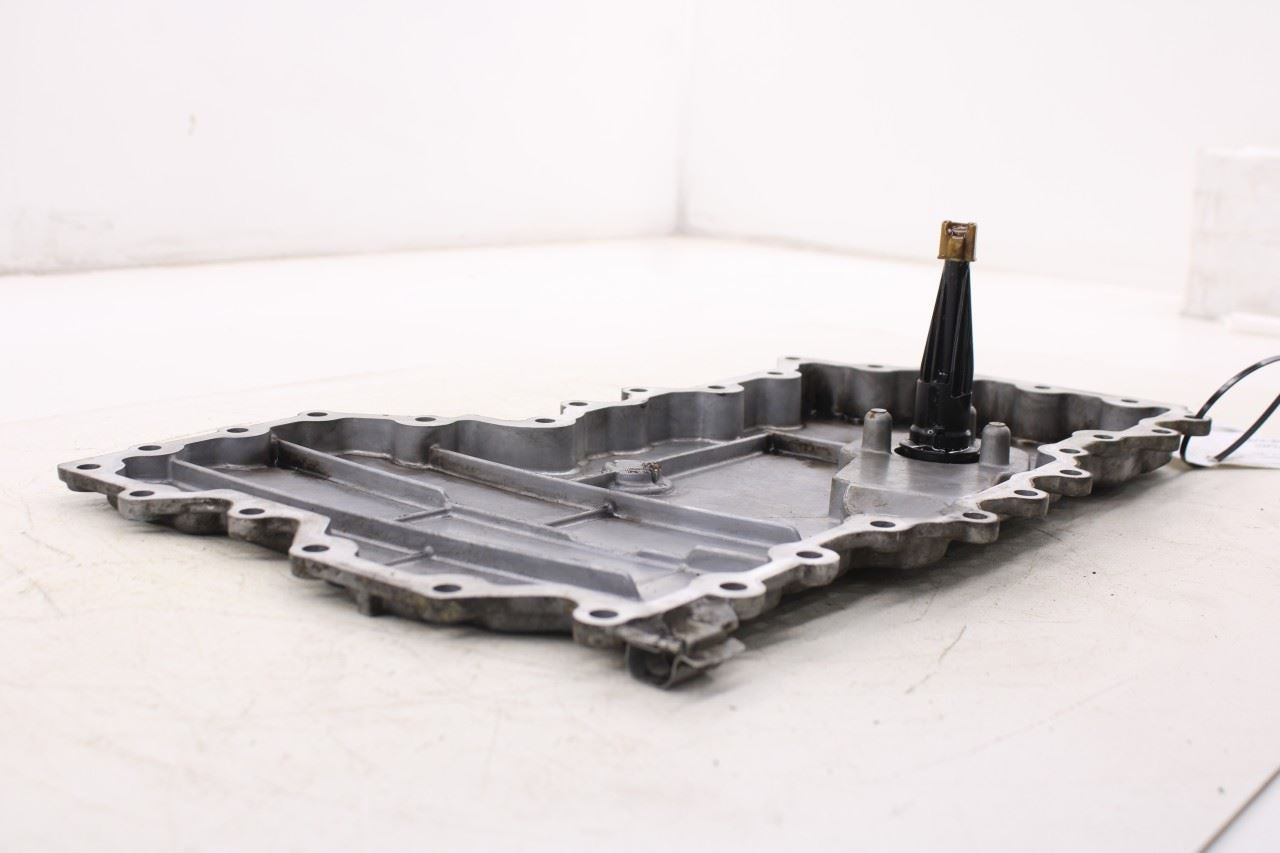 13-15 BMW 750i xDrive 4.4L Twin Turbo AWD Engine Motor Lower Oil Pan with Sensor9