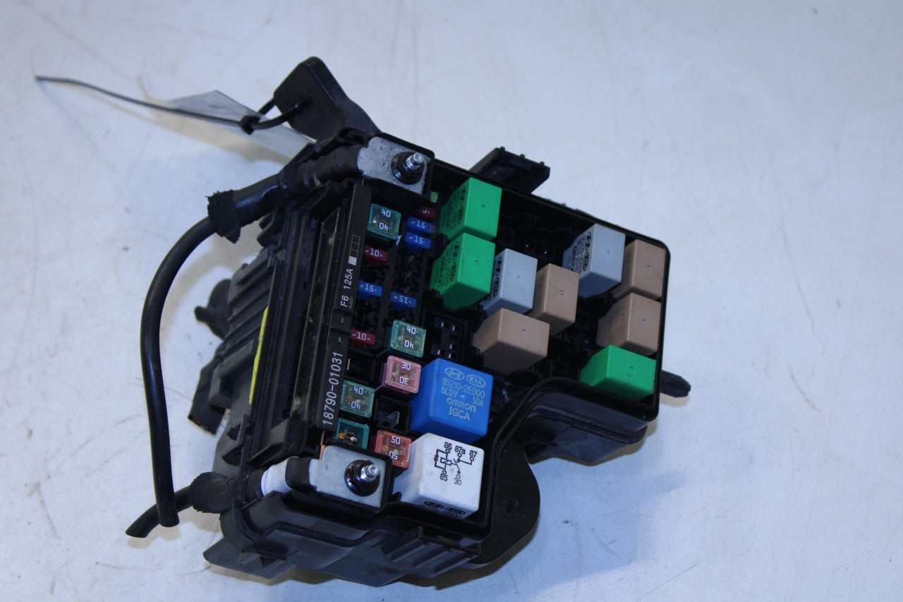 2011-14 Hyundai Veloster 1.6L FWD Engine Bay Fuse Relay Junction Box 91207-2V375 - Alshned Auto Parts