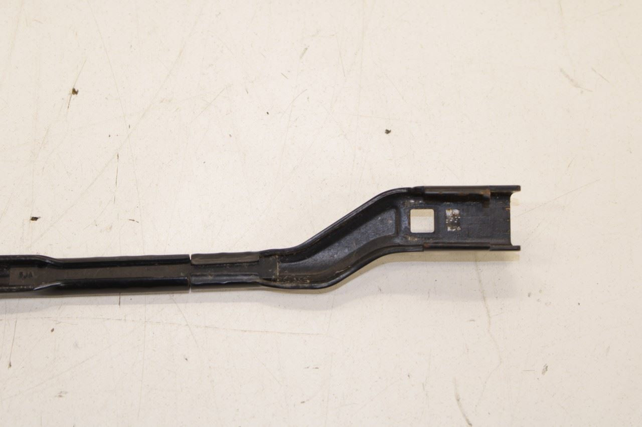 2014-21 Maserati Ghibli S Q4 Front Right and Left Windshield Wiper Arm 670001642 - Alshned Auto Parts