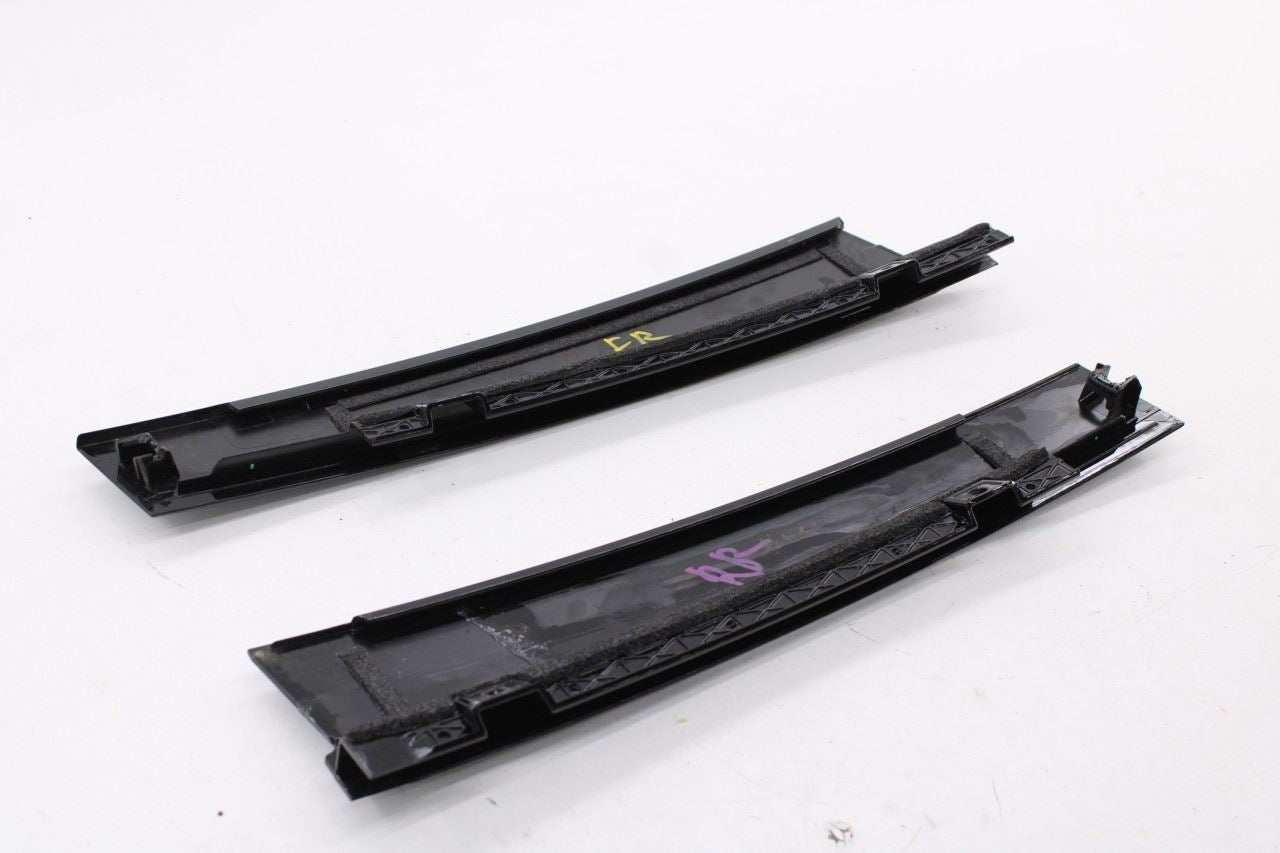 18-24 Chevrolet Equinox Front and Rear Right Door B-Pillar Trim 84242447 *ReaD*11
