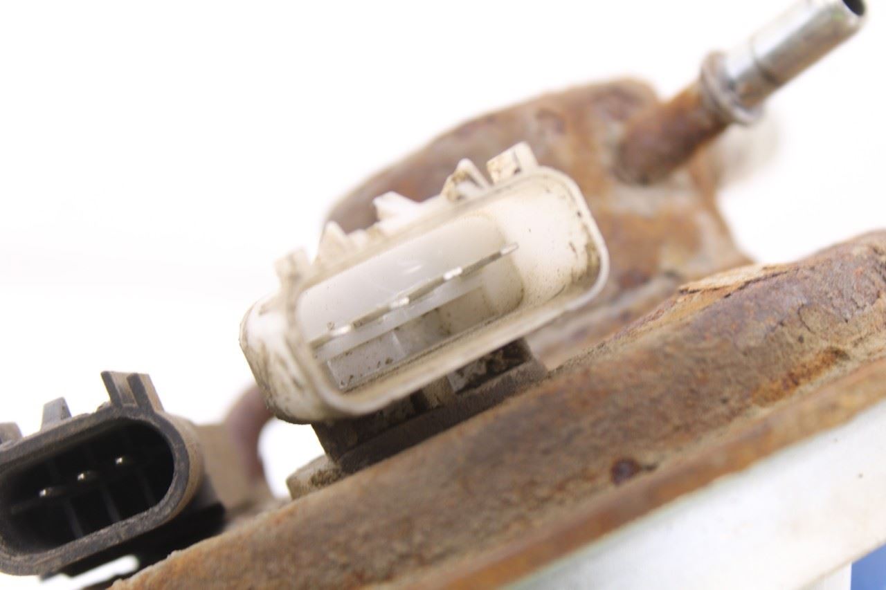 2014-2018 Chevrolet Silverado 1500 2WT 4.3L In Tank Fuel Pump Assembly 135134074