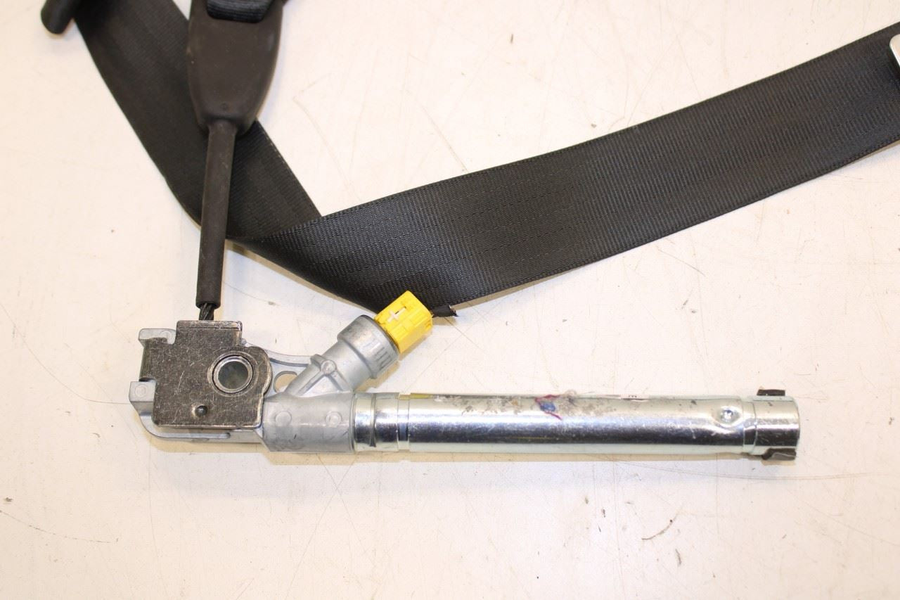 2020-25 Ford Escape SEL 2.0L AWD Front Passenger Right Side Seat Belt Retractor - Alshned Auto Parts