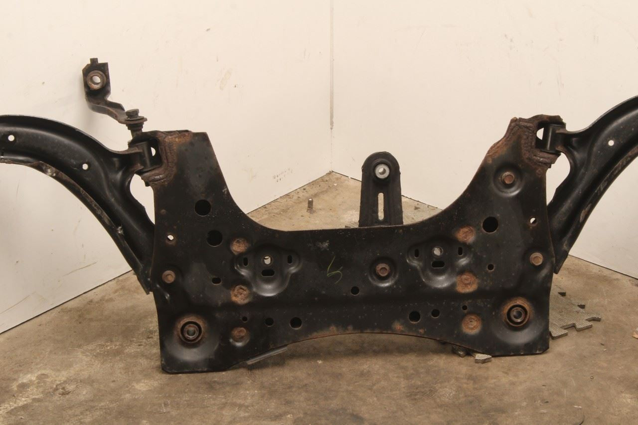 2015-2019 Nissan Sentra SV 1.8L FWD Front Crossmember Subframe 54400-4AT0A OEM9