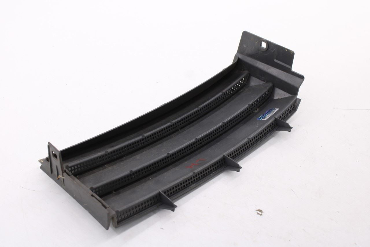 2010 Land Rover Range Rover HSE Front Left Side Fender Vent Grille LR011354 OEM10