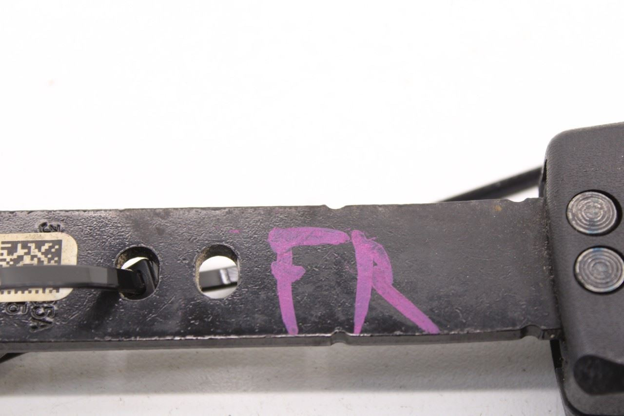 11-16 Ford F250 Lariat Crew Cab 6.2L Front Passenger Right Side Seat Belt Buckle - Alshned Auto Parts