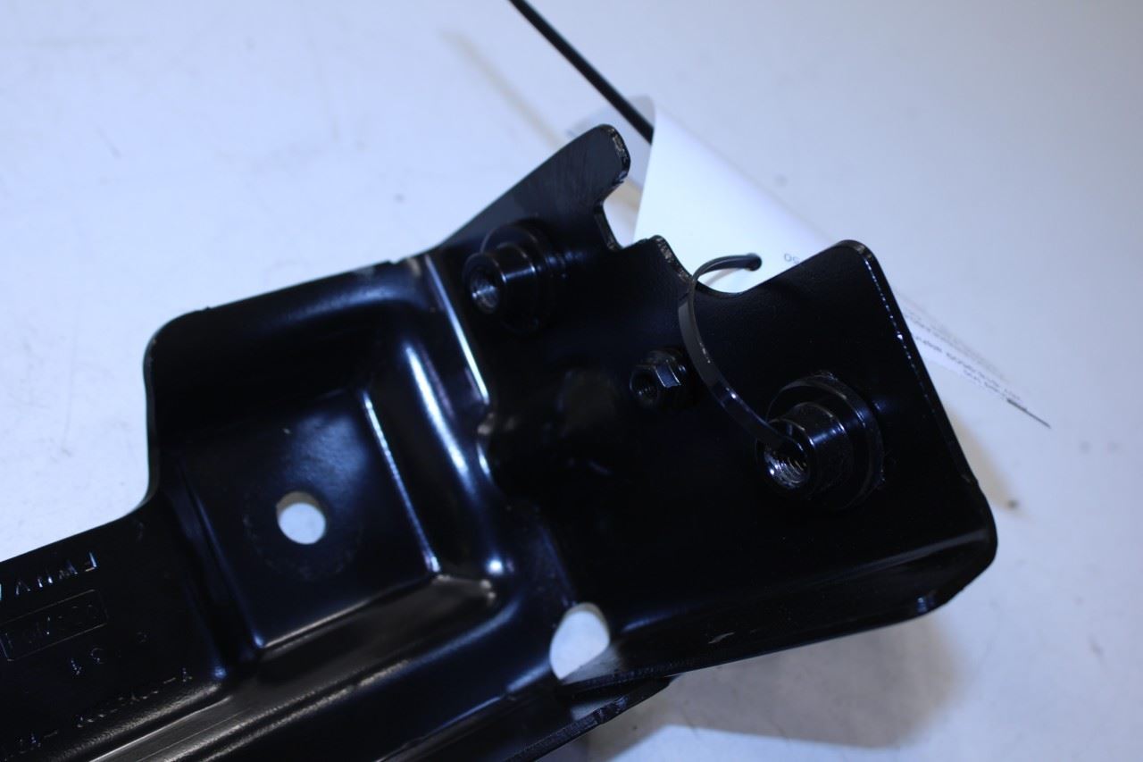 15-20 Ford F150 XL Super Cab 2.7L Front Center Jump Seat Frame Mount Bracket Set - Alshned Auto Parts