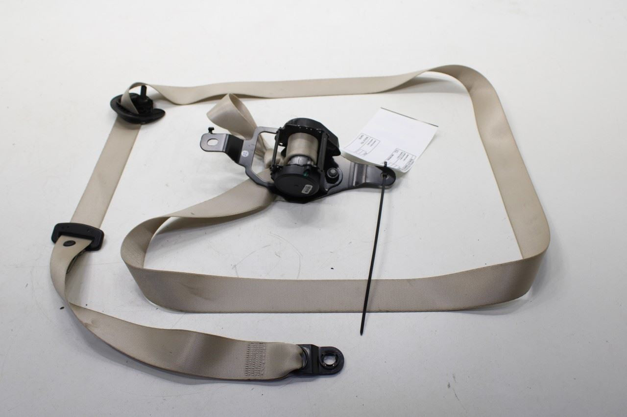 2014-2018 BMW X5 xDrive35i Rear Passenger Right Side 2nd Row Seat Belt Retractor - Alshned Auto Parts