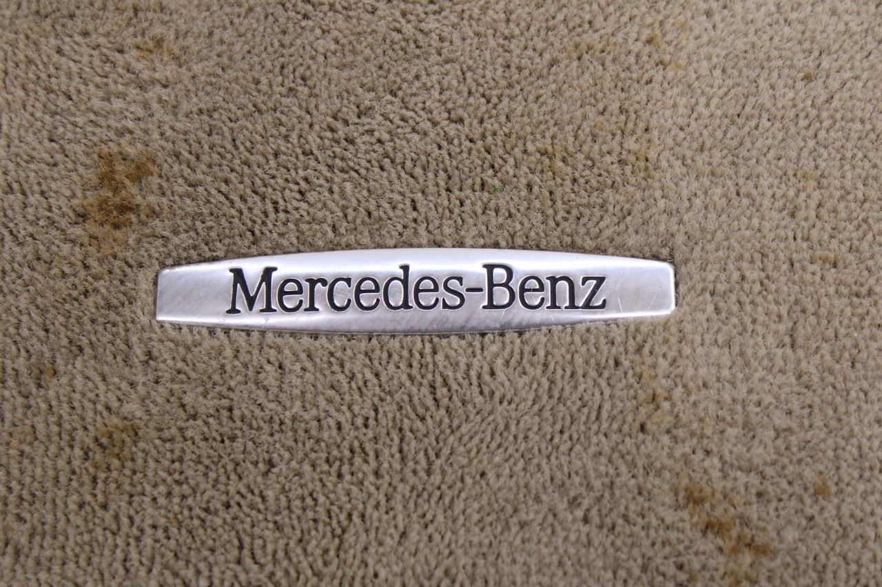 10-16 Mercedes-Benz E350 Luxury Front Rear RH and LH Side Carpet Floor Mats Set6