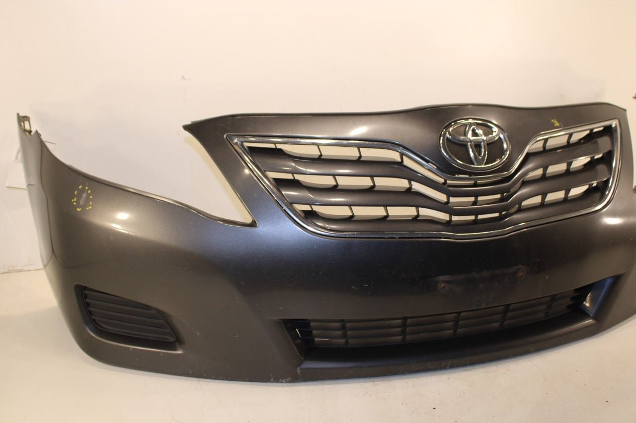 2010-11 Toyota Camry LE Front Bumper Cover w/ Radiator Grille 52119-06958 *ReaD* - Alshned Auto Parts