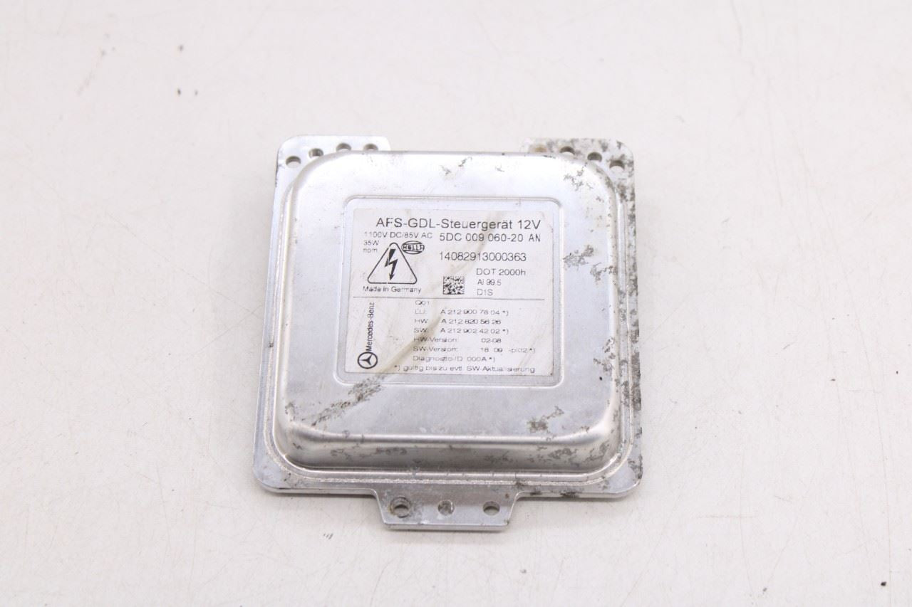 2010-2013 Mercedes-Benz E 350 Luxury 4Matic FR LH Headlight Xenon Ballast Module1