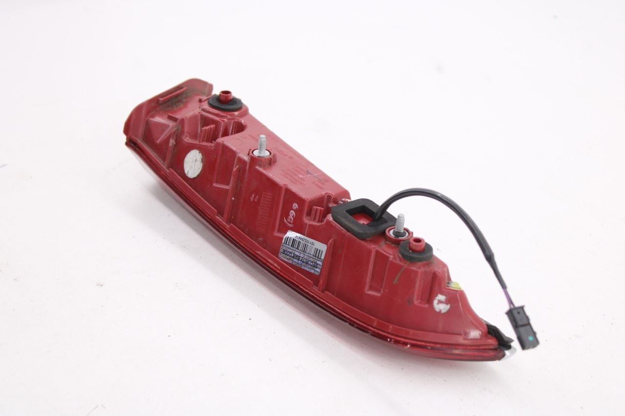 17-19 Buick Lacrosse Premium Rear Right Passenger Side Tail Light Lamp 262180707