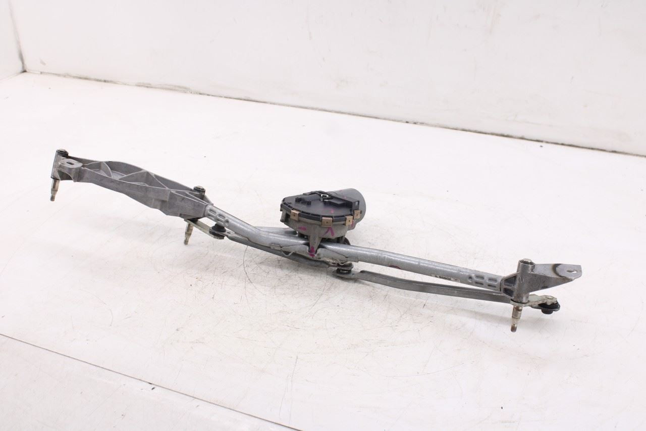 2003-06 Mercedes-Benz E500 Front Windshield Wiper Transmission Linkage w/ Motor7