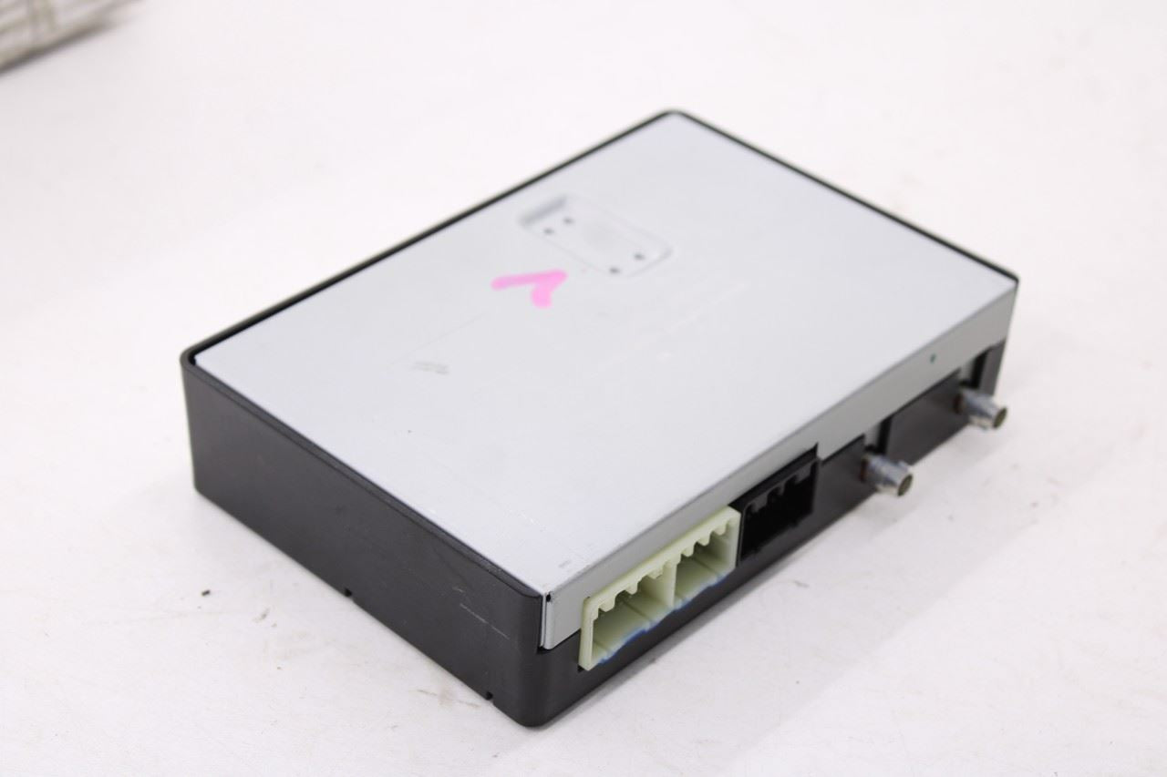 18-19 Chevrolet Equinox LT Telematics Interface Communication Control Module OEM10