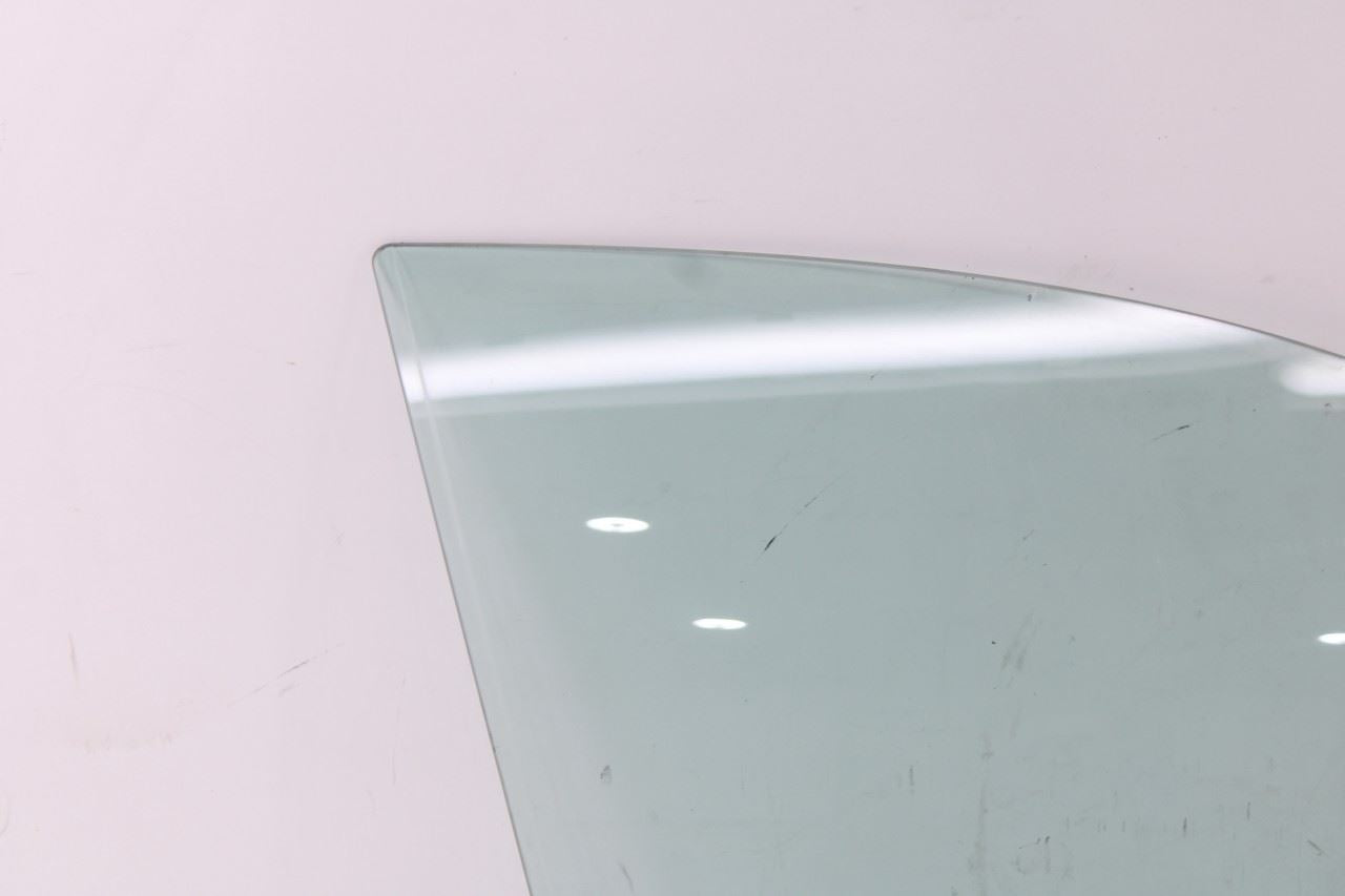 2011-2017 Audi Q5 Premium Front Right Door Window Movable Glass 8R0845202D - Alshned Auto Parts