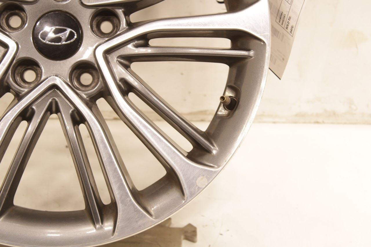 2016-2017 Hyundai Veloster Turbo Aluminium Wheel R18x7.5J 52910-2V650 OEM - Alshned Auto Parts