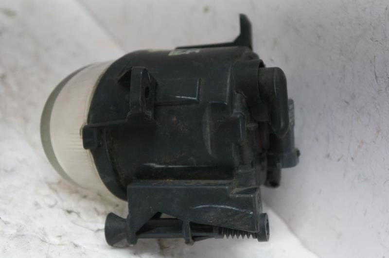 2010 Volkswagen CC Passenger Right Front Fog Light 8T0 941 700 OEM - Alshned Auto Parts