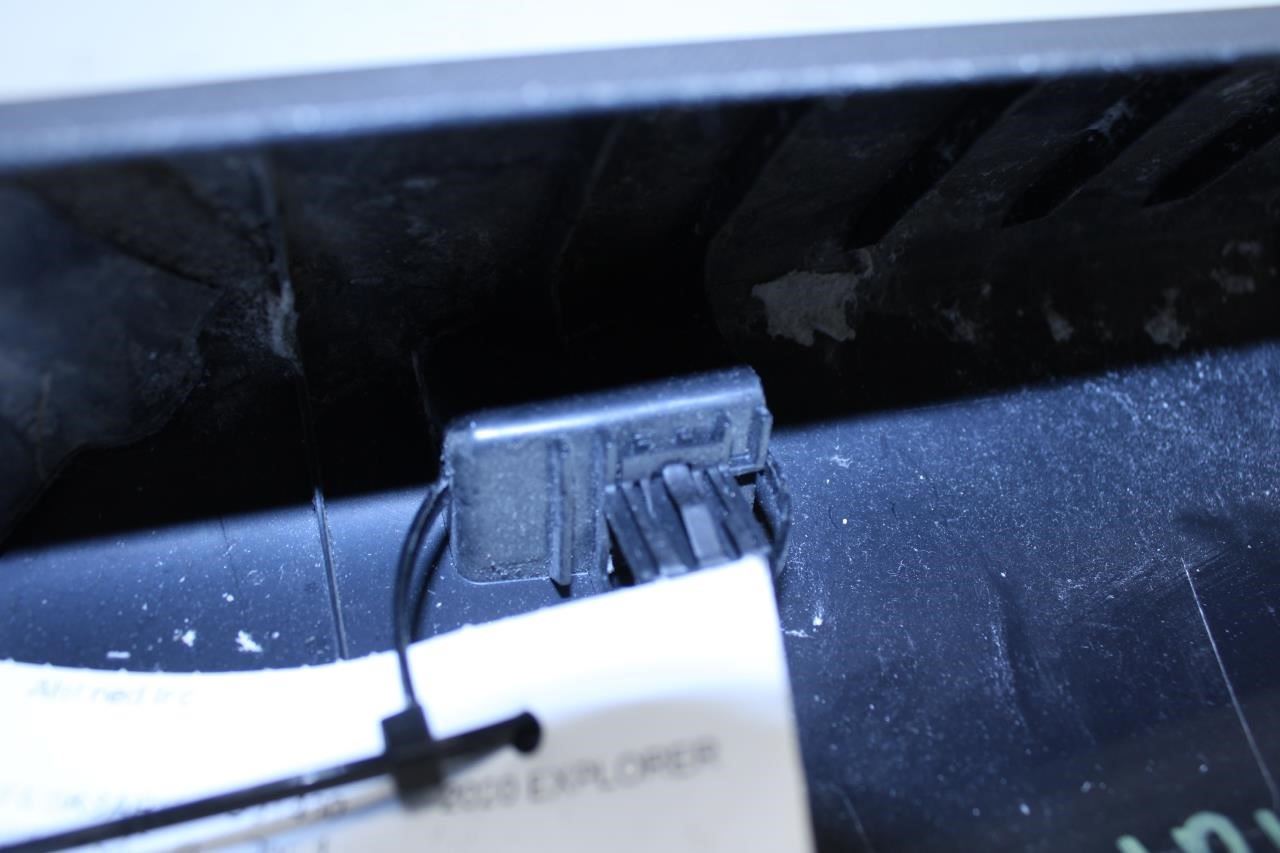 20-24 Ford Explorer FR RH Windshield A-Pillar Trim Cover LB5B-S019A18-AD *ReaD* - Alshned Auto Parts