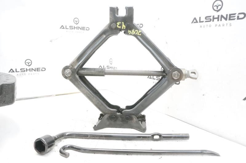 2005-2014 Hyundai Sonata 2.4L Lift Jack and Tool Kit w/ Foam Holder Container - Alshned Auto Parts