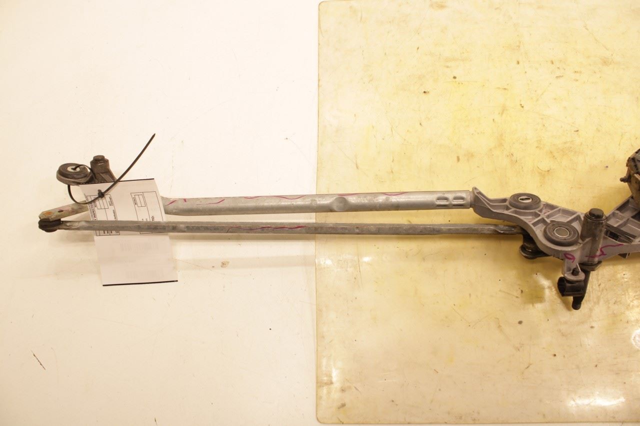 2011-2018 Porsche Cayenne Platinum Front Windshield Wiper Transmission Linkage - Alshned Auto Parts