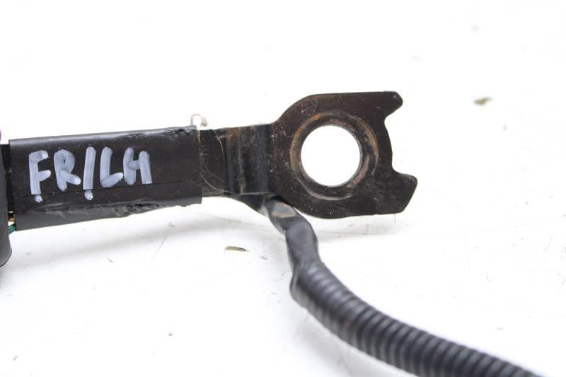 2009-13 Kia Soul+ GL 2.0L Front Driver Left Side Seat Belt Buckle 88830-2K500WK3