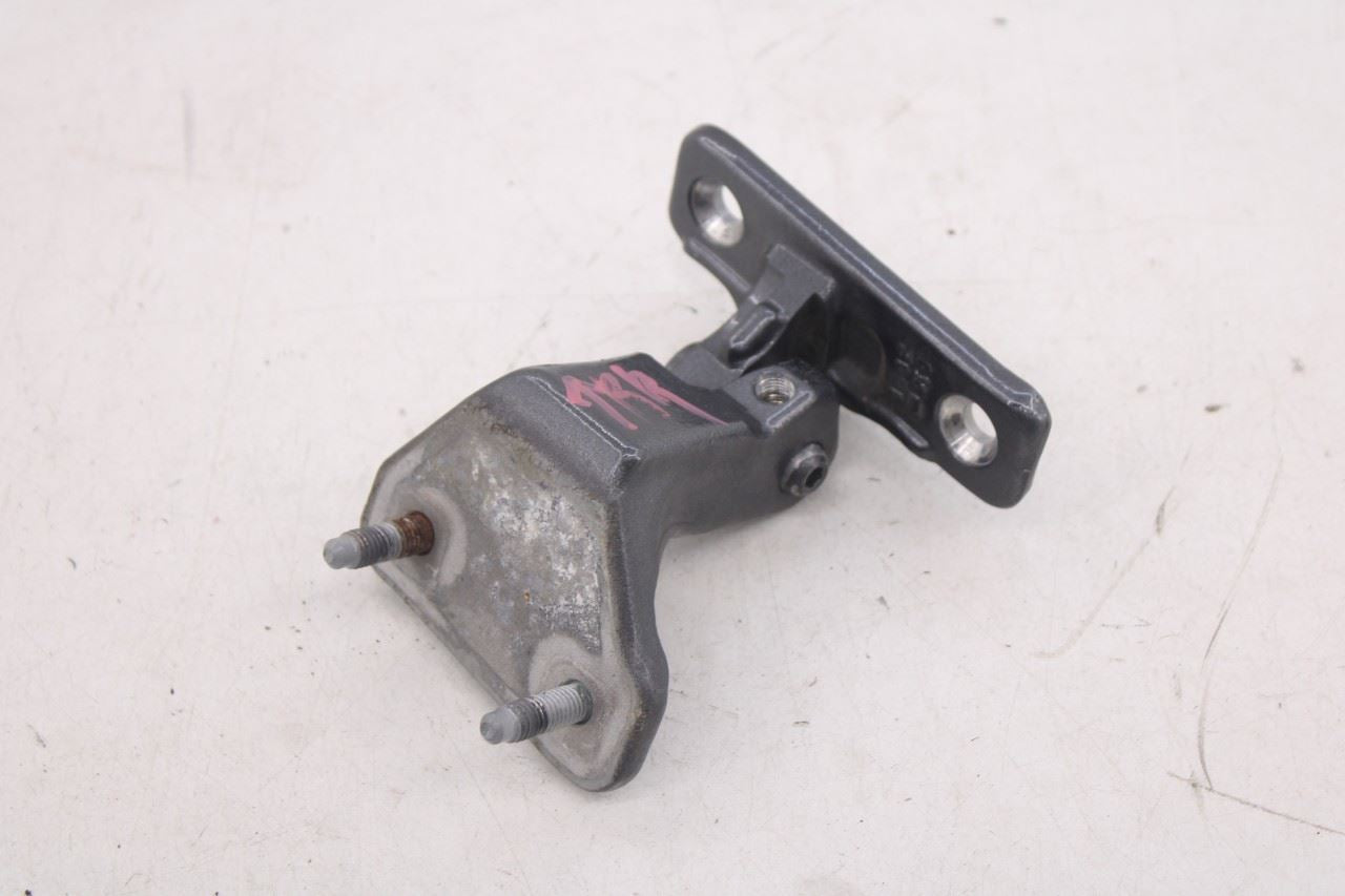15-21 Mercedes-Benz C300 4Matic Rear Right Side Door Hinge Upper and Lower Pair19