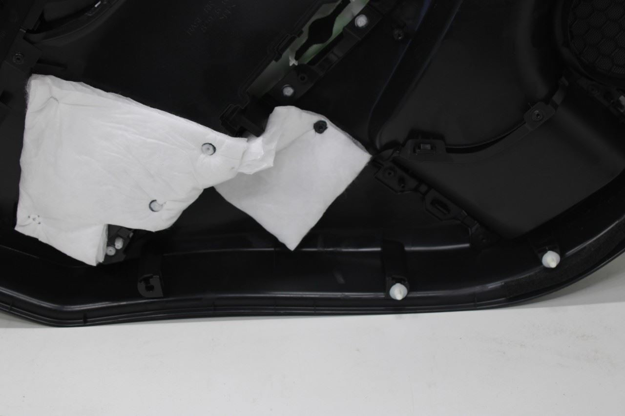 2020-2022 Nissan Rogue Sport SL AWD Rear Right Door Trim Panel 82900-6MR0B OEM - Alshned Auto Parts