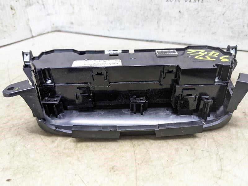 2015-19 Nissan Sentra Dash AC Heater Temperature Climate Control 27500-4AF2B OEM