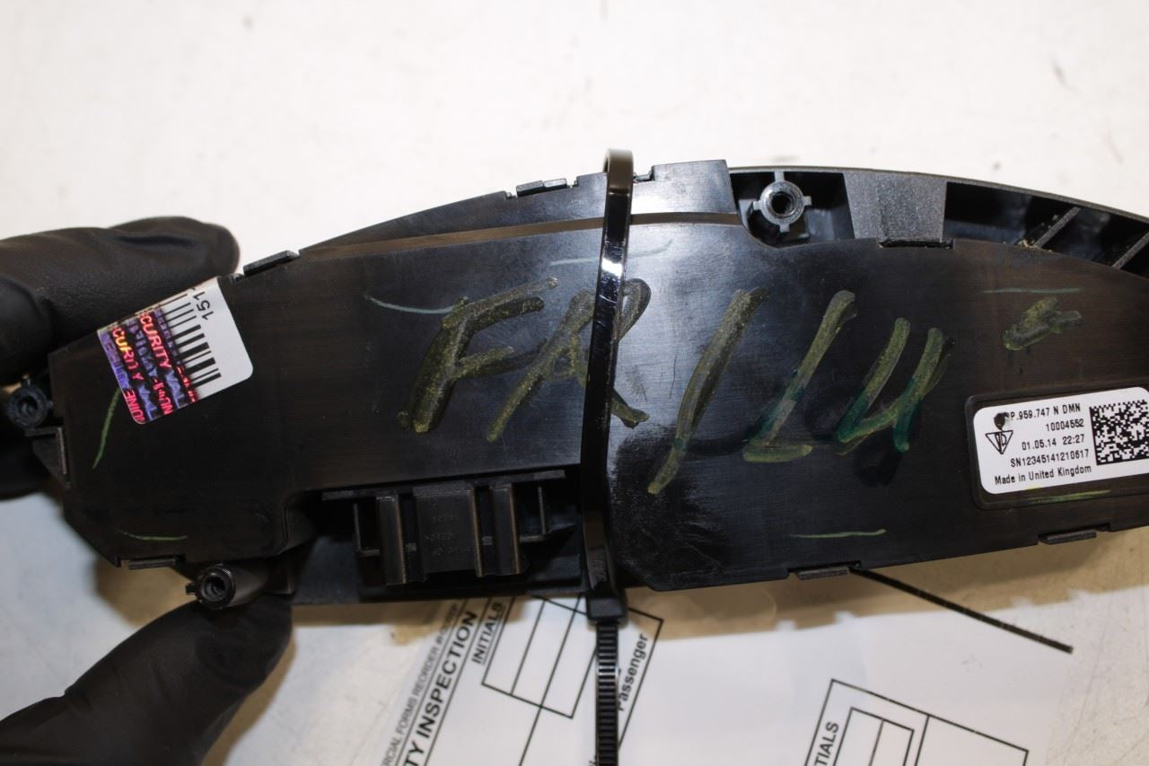 11-18 Porsche Cayenne Platinum FR Left Side Power Seat Adjust Switch 7PP959747N7