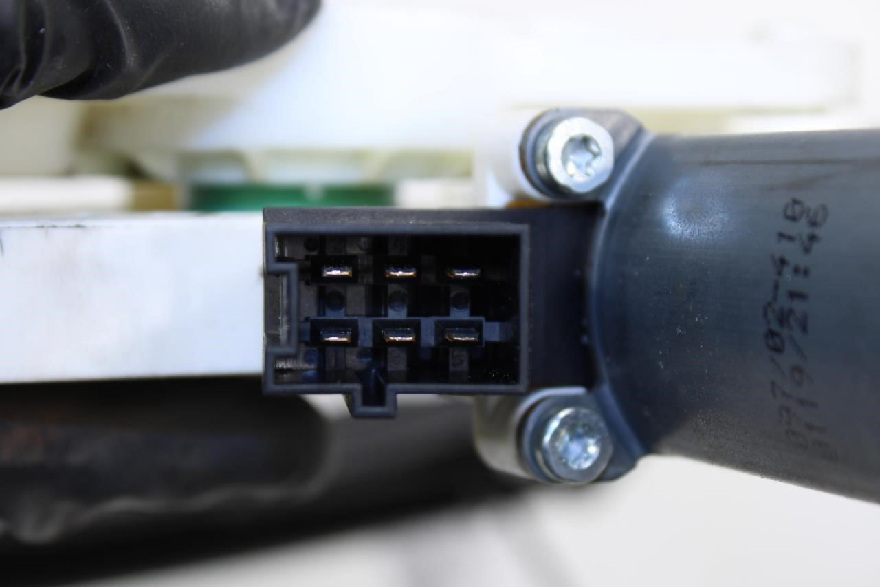 07-13 Mercedes-Benz S550 Rear Right Door Window Regulator w/ Motor 221-730-02-46 - Alshned Auto Parts