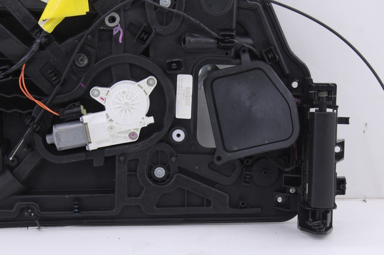 08-20 Dodge Grand Caravan Rear Right Door Window Regulator w/ Carrier and Motor10