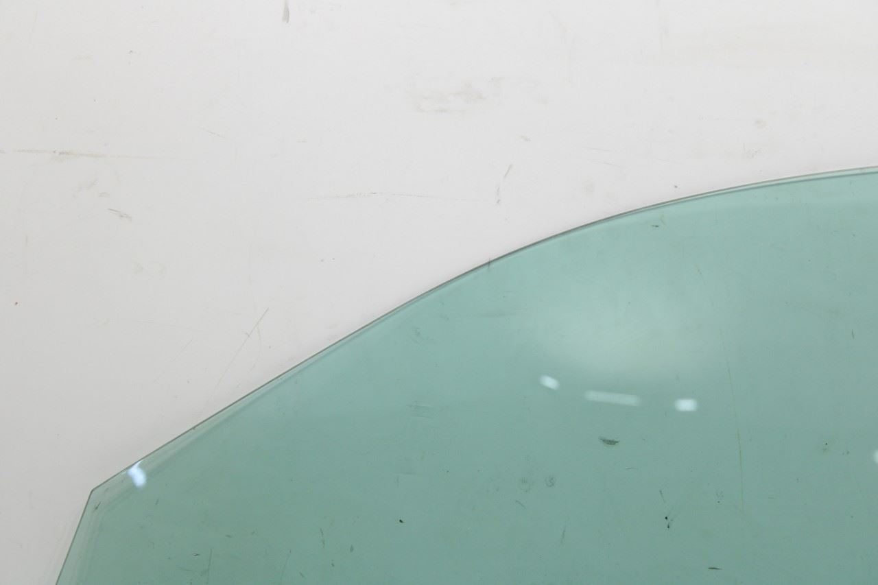 2017-2019 Alfa Romeo Giulia Ti AWD 2.0L Front Right Door Window Glass R65897 - Alshned Auto Parts