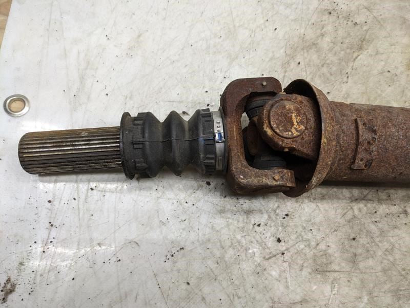 2007-2014 GMC Yukon Denali 6.2L Front Axle Drive Propeller Shaft 15902926 OEM - Alshned Auto Parts