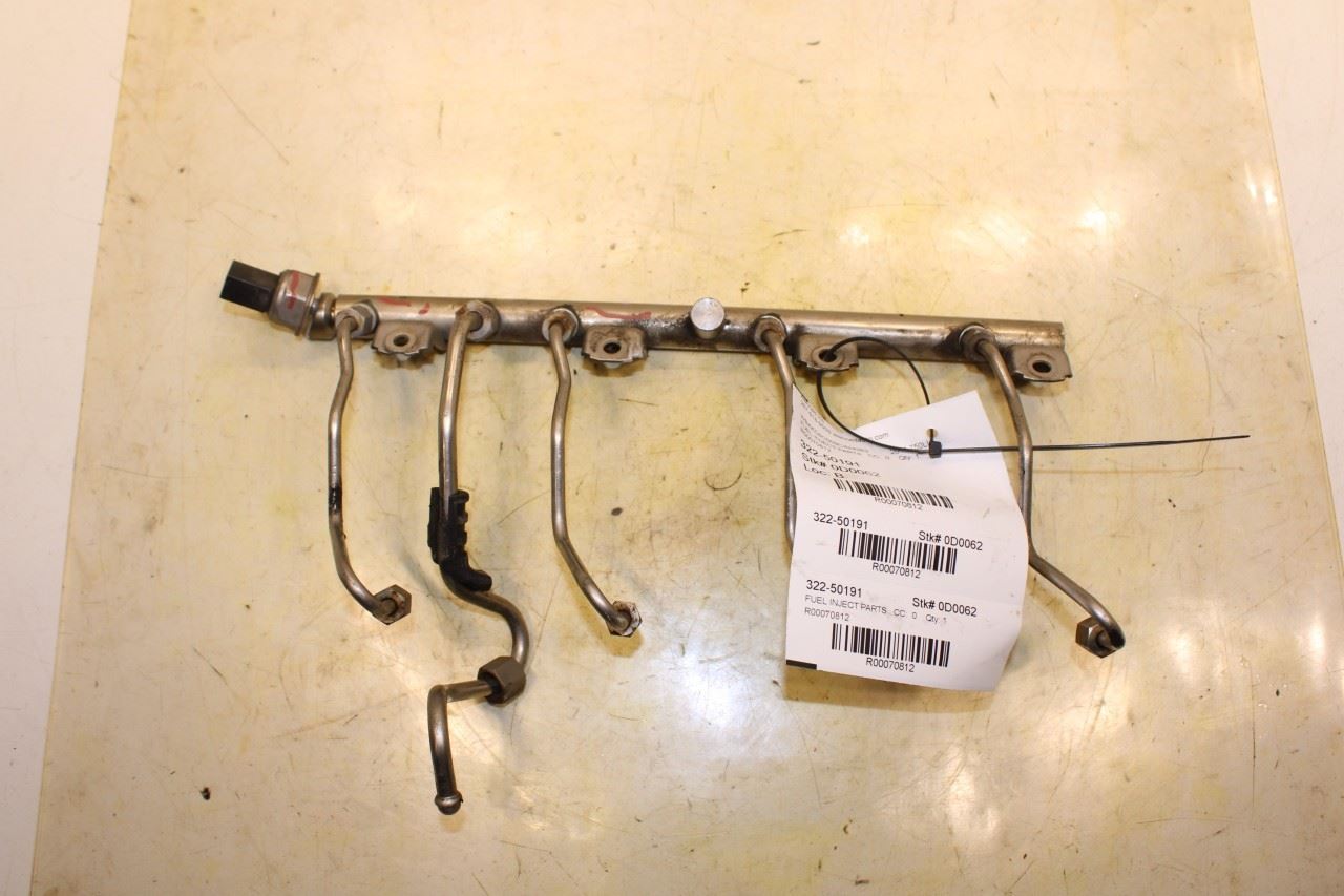 2010-2012 BMW 750Li xDrive 4.4L Right Side High-Pressure Fuel Rail 13537547599 - Alshned Auto Parts