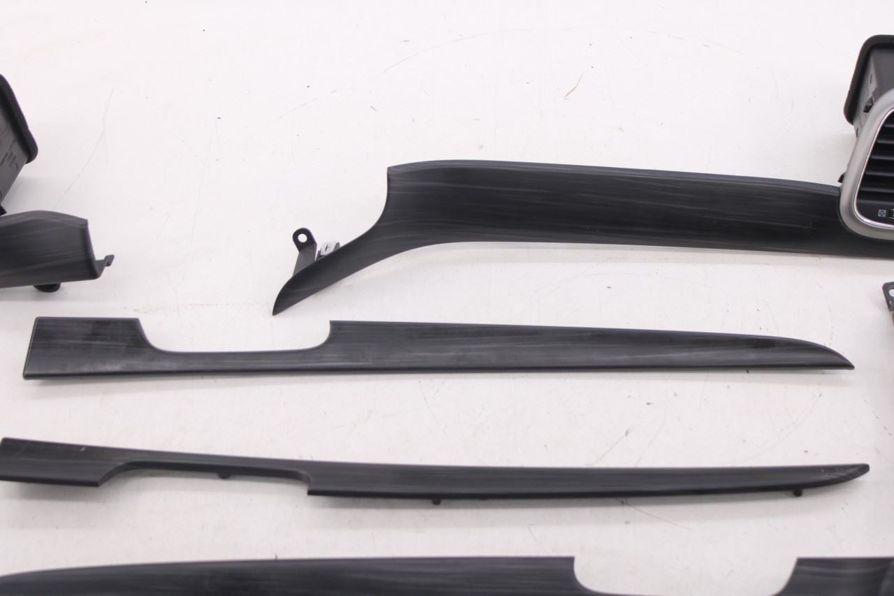 19-21 Jeep Grand Cherokee Laredo X 4x4 Door and Dash Trim and Air Vent Set of 94