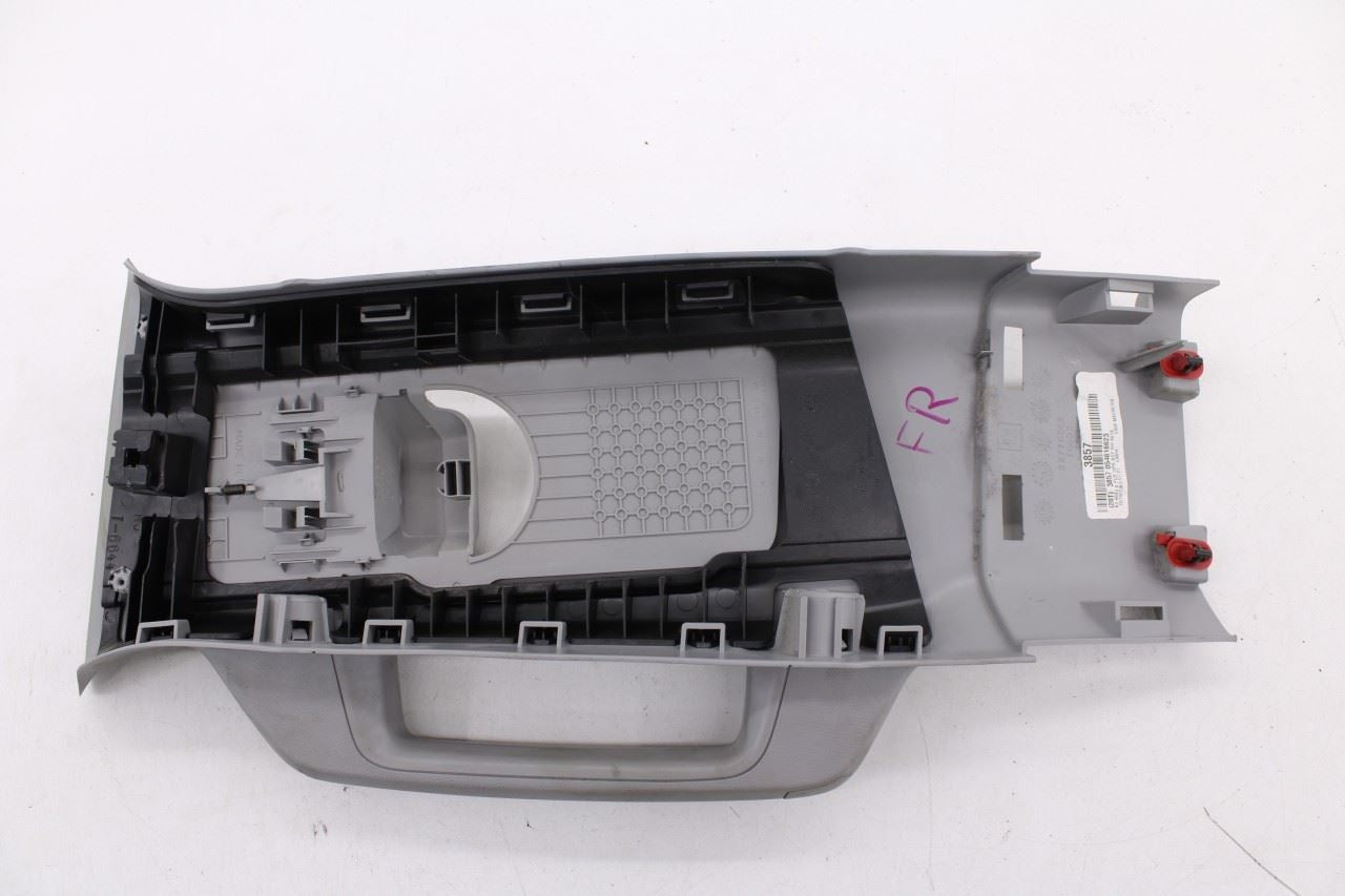 14-19 Chevrolet Silverado 1500 2WT RH and LH Center Upper B-Pillar Trim 2323443517
