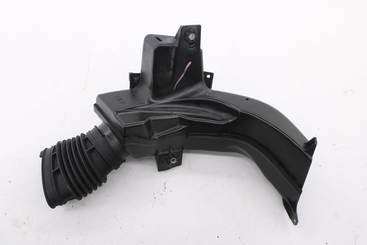 18-24 Chevrolet Equinox LT 1.5L FWD Air Intake Cleaner Housing w/ Duct Tube Hose - Alshned Auto Parts