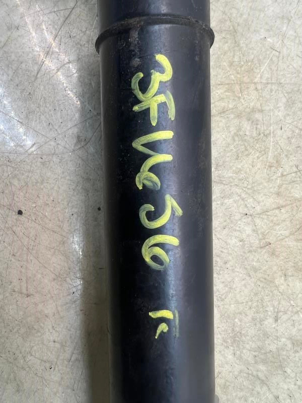 2020-2022 GMC Canyon 3.6L Front Axle Drive Propeller Shaft 84940461 OEM - Alshned Auto Parts