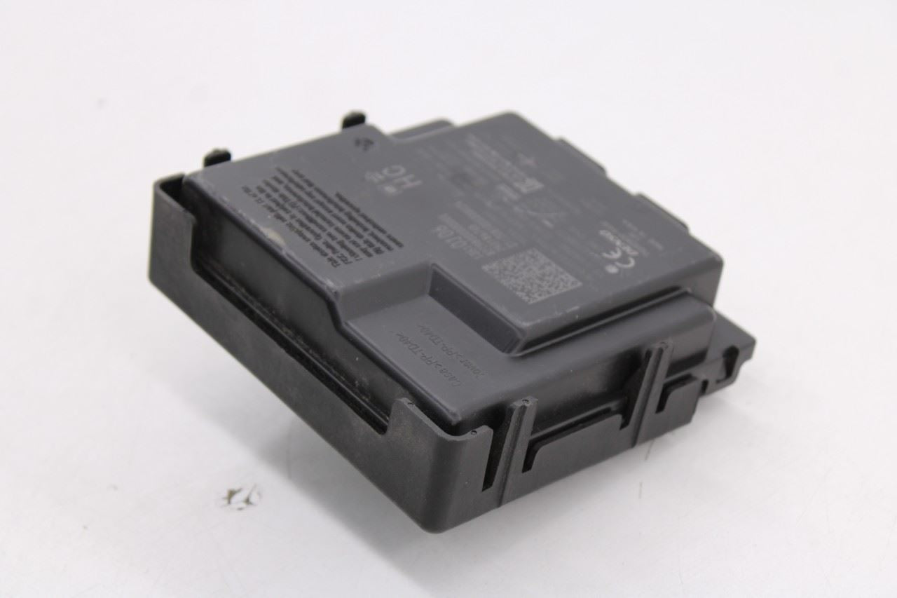 2018 Chevrolet Equinox LT Theft-Locking Keyless Entry Control Module 13510106 4