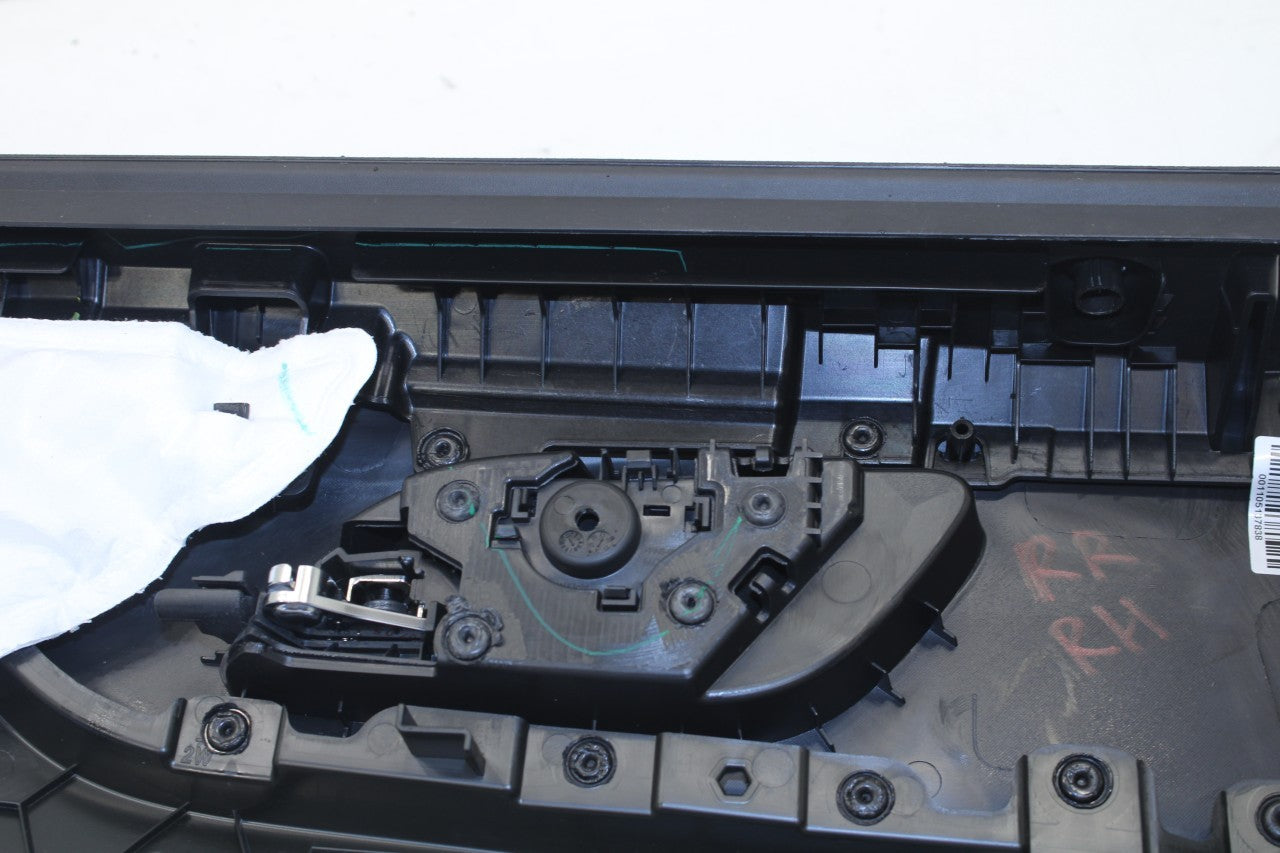 2021-2022 Chevrolet Blazer 2LT Rear Right Door Trim Panel 84997647 OEM *ReaD* - Alshned Auto Parts